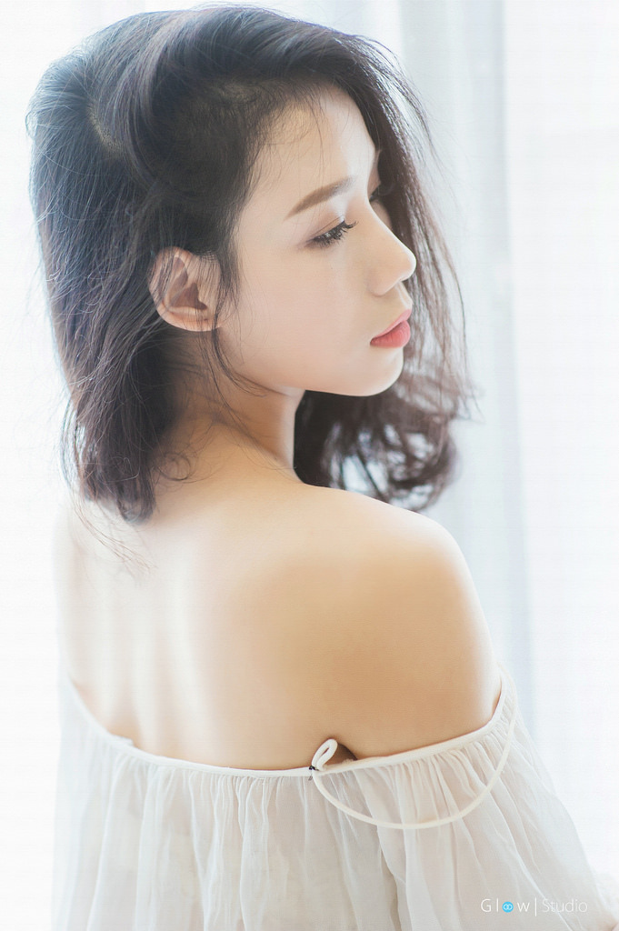 年轻的老师免费观看